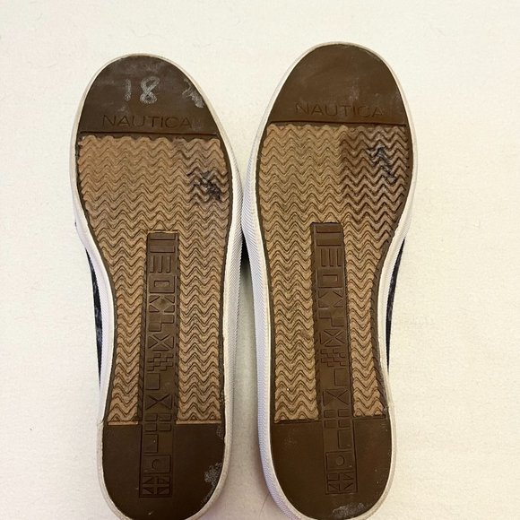 Nautica Dark/Light Gray Canvas Shoes Size 7 - Picture 9 of 10